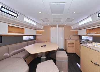 Alquilar velero en ACI Marina Vodice - Dufour 44 - 4 cab