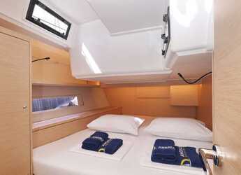 Alquilar velero en ACI Marina Vodice - Dufour 470 - 3 cab.