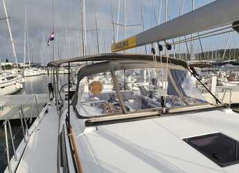 Alquilar velero en Marina Kremik - Dufour 470 - 4 cab.