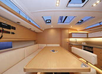 Alquilar velero en SCT Marina Trogir - Dufour 470 - 5 cab.