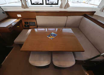 Louer catamaran à Sangulin Marina - Lagoon 40 - 4 + 2 cab