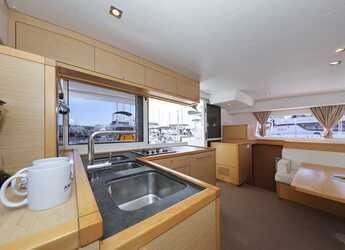 Alquilar catamarán en ACI Marina Vodice - Lagoon 400 S2 - 4 + 2 cab.