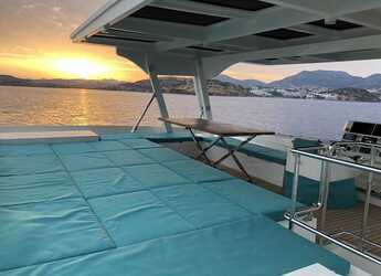 Alquilar catamarán en Club Naútico de Sant Antoni de Pormany - Serenity 64 LUXE