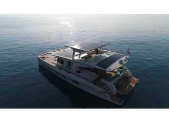 Alquilar catamarán en Club Naútico de Sant Antoni de Pormany - Serenity 64 LUXE