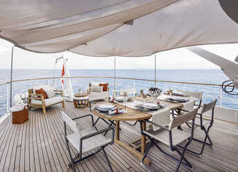 Louer yacht à Porto Davide - Pacific Class 85