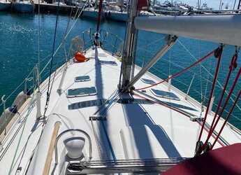 Rent a sailboat in Flisvos  Marina - Oceanis 423