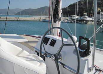 Louer catamaran à Porto Capo d'Orlando Marina - Bali 4.3 - 4 + 2 cab.