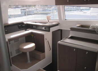 Louer catamaran à Porto Capo d'Orlando Marina - Bali 4.3 - 4 + 2 cab.