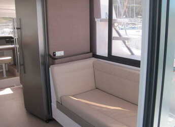 Louer catamaran à Porto Capo d'Orlando Marina - Bali 4.3 - 4 + 2 cab.