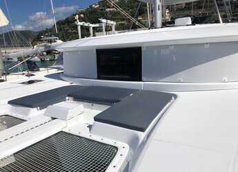 Louer catamaran à Porto Capo d'Orlando Marina - Lagoon 46 Fly