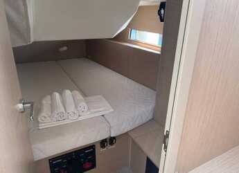 Alquilar velero en Porto Capo d'Orlando Marina - Oceanis 40.1