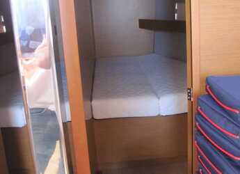 Alquilar velero en Porto Capo d'Orlando Marina - Sun Odyssey 440 - 4 cab.