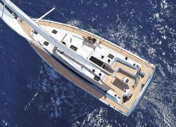 Alquilar velero en Parikia Port - Bavaria C42