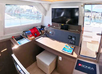 Chartern Sie katamaran in Marina Sukosan (D-Marin Dalmacija) - Leopard 50 - 5 + 1 cab