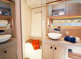 Alquilar velero en Marina Kastela - Oceanis 62