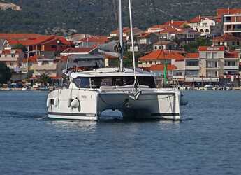 Alquilar catamarán en Marina Frapa - Fountaine Pajot Isla 40 - 3 cab.