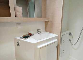 Alquilar catamarán en Marina Frapa - Lagoon 42 - 3 + 1 cab.