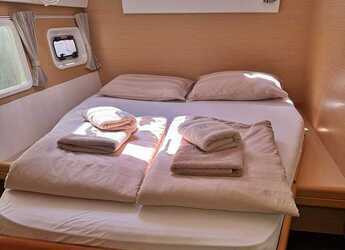 Alquilar catamarán en Marina Frapa - Lagoon 421 - 3 cab.