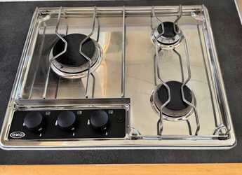 Alquilar catamarán en Marina Frapa - Lagoon 421 - 3 cab.