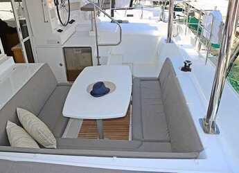 Alquilar catamarán en Marina Frapa - Lagoon 421 - 3 cab.