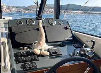 Rent a yacht in Marina Frapa - Swift Trawler 48