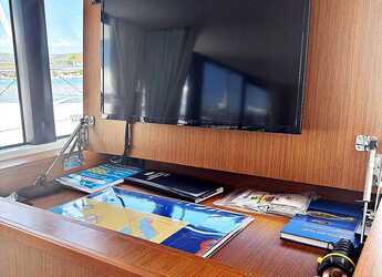 Rent a yacht in Marina Frapa - Swift Trawler 48