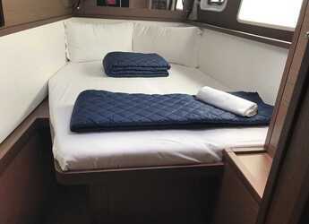 Louer catamaran à Cala dei Sardi - Lagoon 450F 