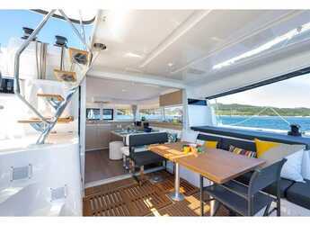 Alquilar catamarán en Marina di Portorosa - Lagoon 43