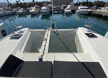 Louer catamaran à Cala dei Sardi - Lagoon 42