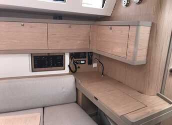 Alquilar velero en Marina d'Arechi - Oceanis 45