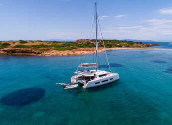 Alquilar catamarán en Alimos Marina - Dufour Catamaran 48