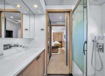 Alquilar catamarán en Puerto deportivo de Charles Ornano - Alegria 67