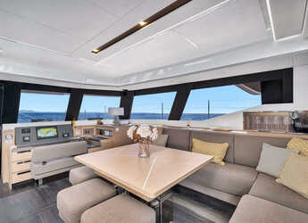 Alquilar catamarán en Puerto deportivo de Charles Ornano - Alegria 67