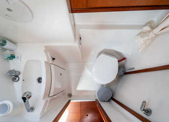 Alquilar velero en Kavala - Marina Perigialiou - Beneteau Oceanis 43 