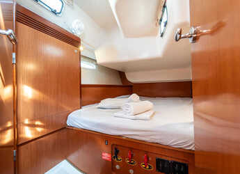 Alquilar velero en Kavala - Marina Perigialiou - Beneteau Oceanis 43 