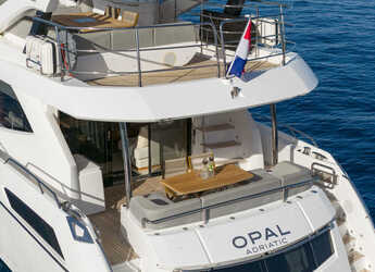 Louer yacht à Marina Baotić - Sunseeker 75