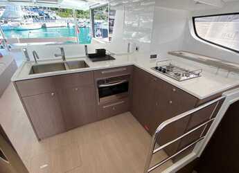 Alquilar catamarán en Marina Le Marin - Bali 4.6 Nadir