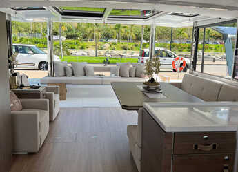 Alquilar catamarán en Marina Le Marin - Bali 5.4