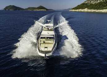 Alquilar yate en Trogir (ACI marina) - Azimut 66
