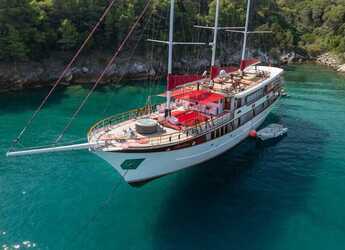 Chartern Sie motorboot in Matejuska port - Barbara