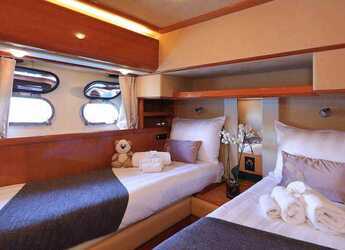 Louer yacht à Marina Baotić - Ferretti Yachts 760