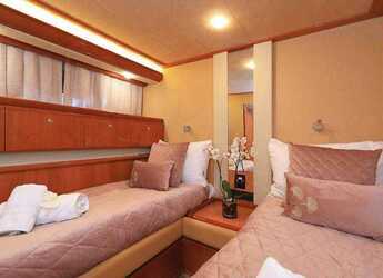 Louer yacht à Marina Baotić - Ferretti Yachts 760