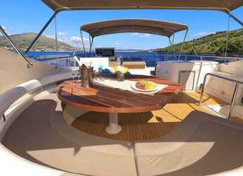 Louer yacht à Marina Baotić - Ferretti Yachts 760