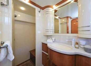 Louer yacht à Marina Baotić - Ferretti Yachts 760