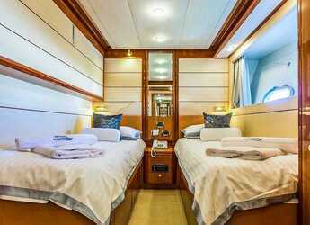 Alquilar yate en Trogir (ACI marina) - Ferretti Yachts 880 - 4. cab