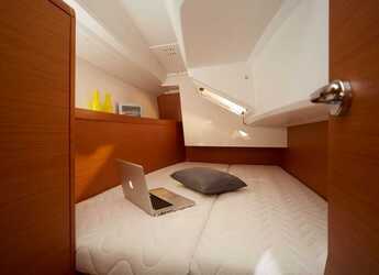 Chartern Sie segelboot in Punat - Sun Odyssey 349 - 3 cab.