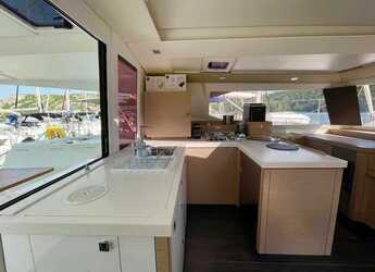 Alquilar catamarán en Punat - Fountaine Pajot Astrea 42