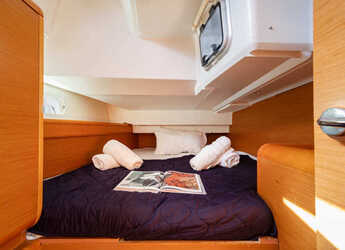 Alquilar velero en Lavrion Marina - Sun Odyssey 439