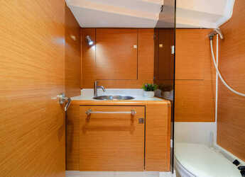 Alquilar velero en Lavrion Marina - Sun Odyssey 439