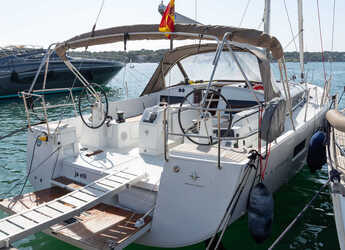 Louer voilier à Muelle de la lonja - Sun Odyssey 440 - 4 cab.